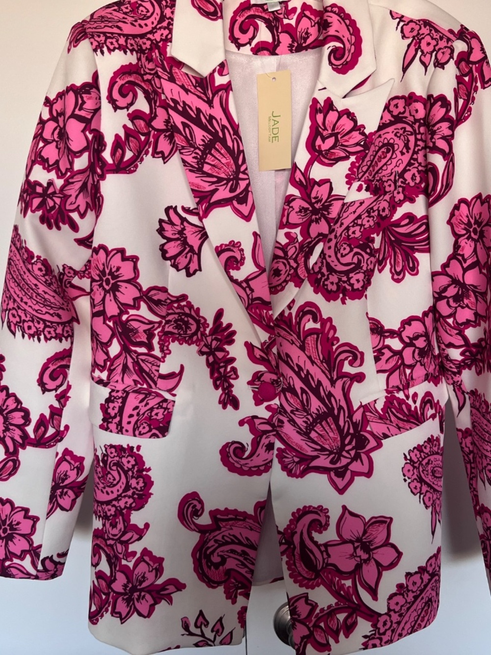 Jade Paisley - Picture 4 of 4